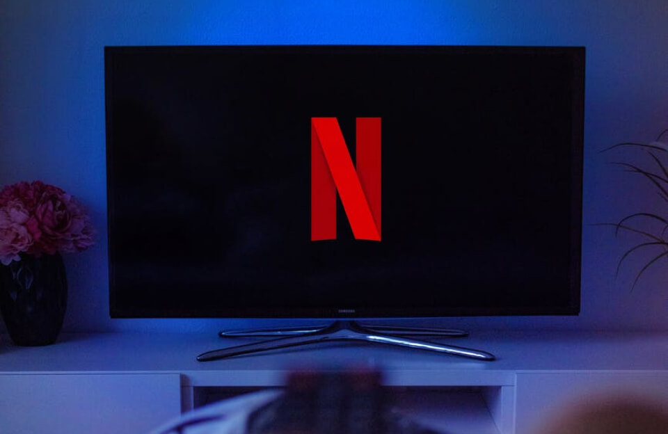 Why Netflix shares are down 10% Why Netflix shares are down 10%