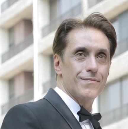 Armand Meimand : « Les Français d’origine iranienne considérés comme des Français de seconde zone » Armand Meymand, président du conseil consulaire pour les Français d'Asie Centrale, y compris l'Iran