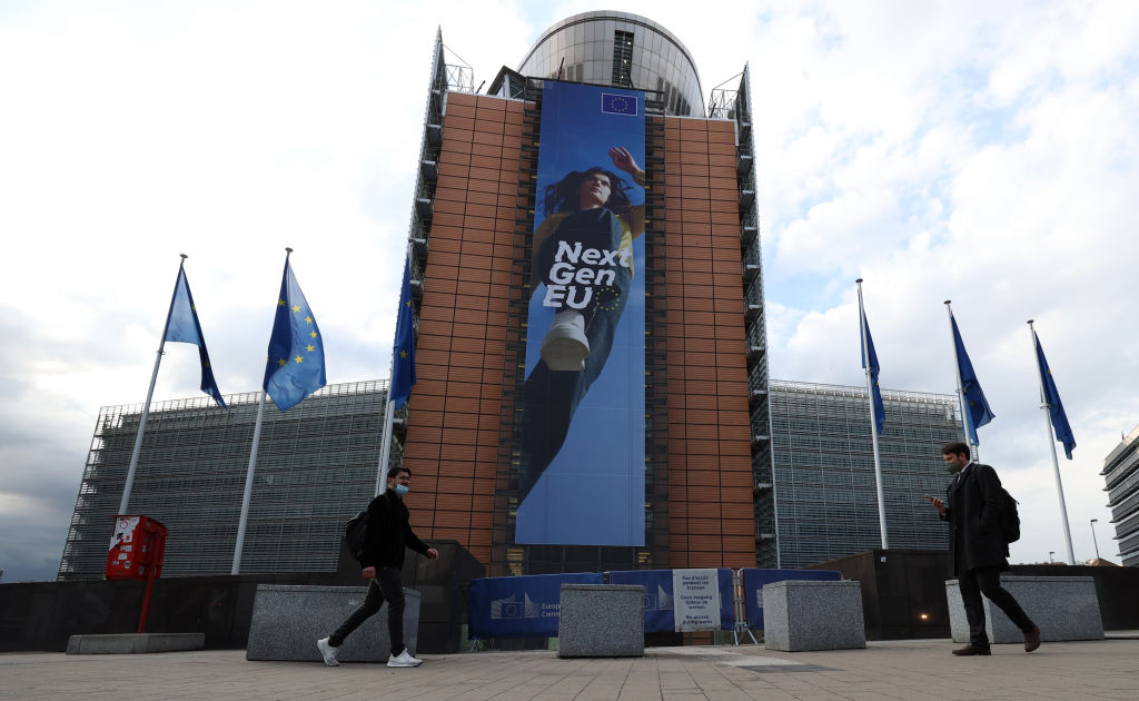 Fin des emplois à vie dans la fonction publique de l’UE ? Next Gen EU